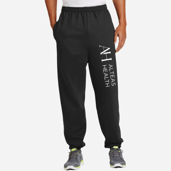 Essential Fleece Sweatpant with Pockets Thumbnail